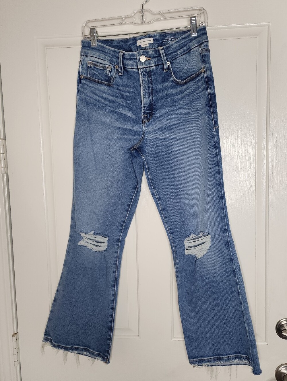 Good American Good Legs Crop Mini Boot Jeans Indigo Wash Size 8/29